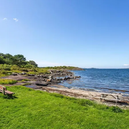Modern Coastal Family House Stavanger